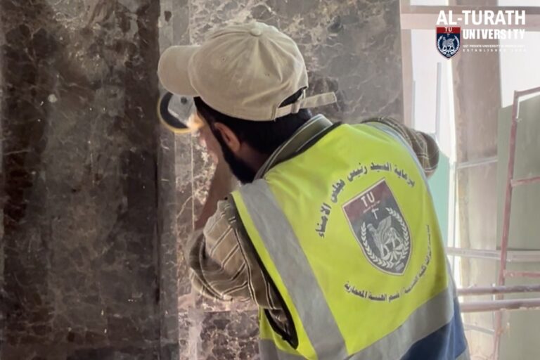 AL-Turath University launches a project to develop information services at the Mohammed bin Ali Building. جامعة التراث