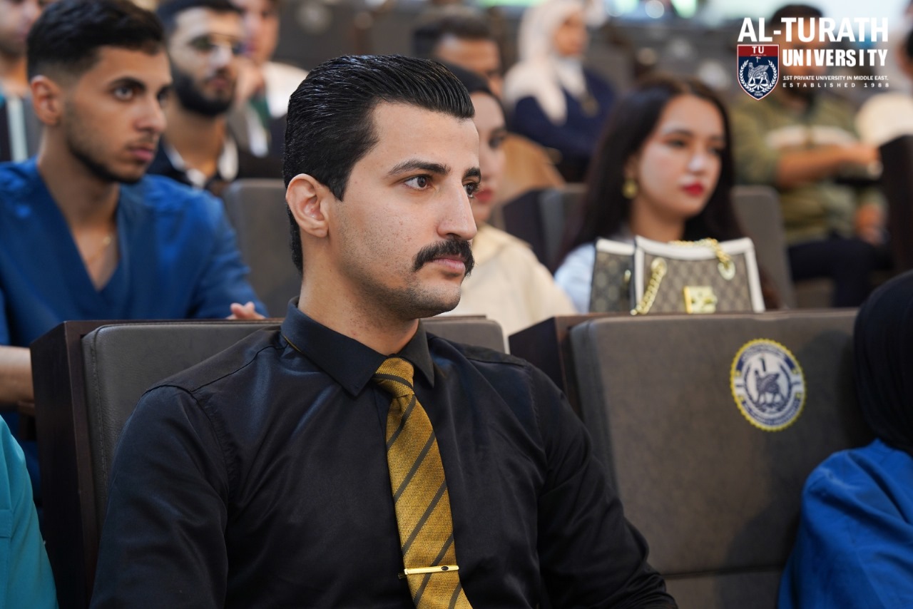جامعة التراث تمكن طلبة الأدلة الجنائية من مهارات سحب الدم عبر تدريب عملي متخصص 3 جامعة التراث تمكن طلبة الأدلة الجنائية من مهارات سحب الدم عبر تدريب عملي متخصص
