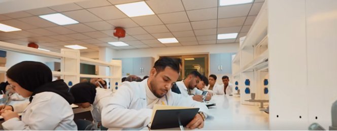 جامعة التراث تدعم التعليم التطبيقي في الطاقة عبر محاضرة نوعية لهندسة تكرير النفط والغاز - جامعة التراث - Al-Turath University