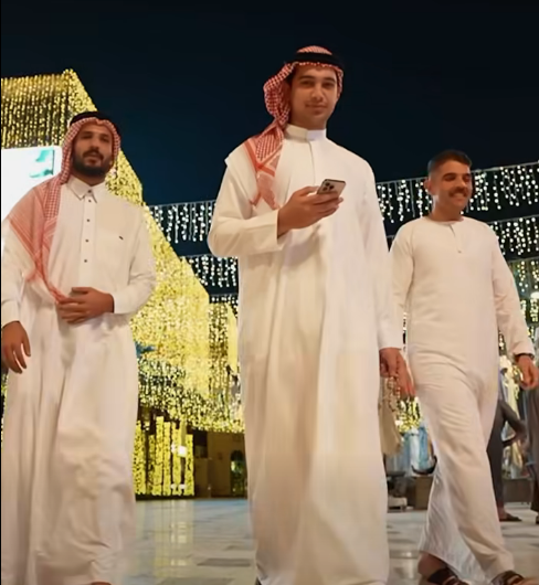 جامعة التراث تجسد روح التكافل في رمضان حين تتحول المائدة إلى رسالة كرامة وتراحم 7 جامعة التراث تجسد روح التكافل في رمضان حين تتحول المائدة إلى رسالة كرامة وتراحم