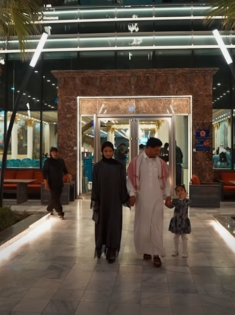 جامعة التراث تجسد روح التكافل في رمضان حين تتحول المائدة إلى رسالة كرامة وتراحم 12 جامعة التراث تجسد روح التكافل في رمضان حين تتحول المائدة إلى رسالة كرامة وتراحم