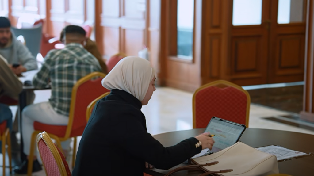 جامعة التراث تبني المعرفة بوصفها شبكة متكاملة, حين يكمل كل قسم الآخر في صناعة الأثر 5 جامعة التراث تبني المعرفة بوصفها شبكة متكاملة, حين يكمل كل قسم الآخر في صناعة الأثر
