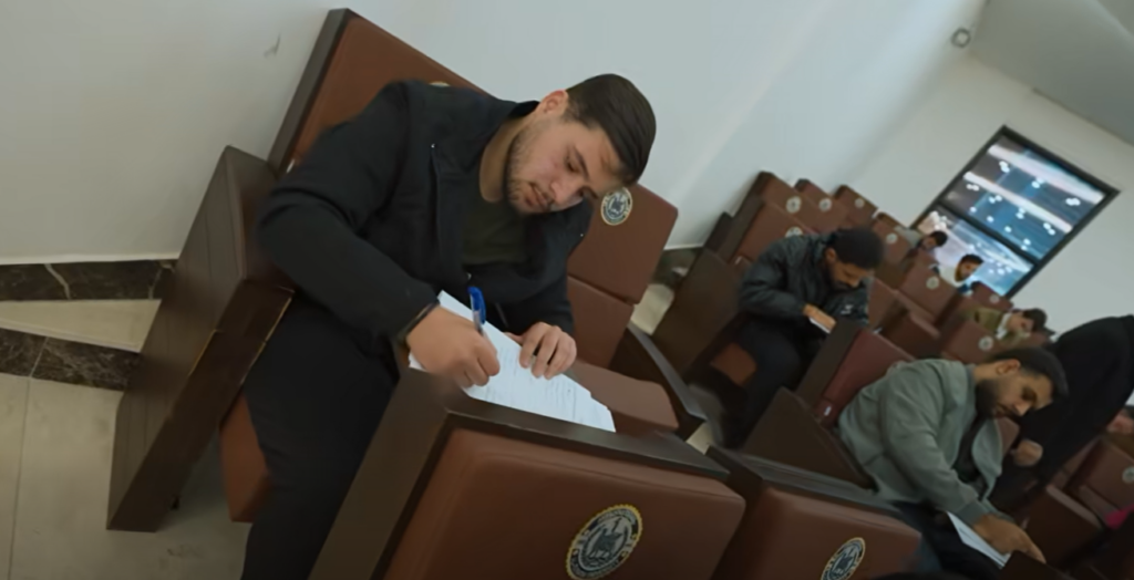 جامعة التراث تبني المعرفة بوصفها شبكة متكاملة, حين يكمل كل قسم الآخر في صناعة الأثر 6 جامعة التراث تبني المعرفة بوصفها شبكة متكاملة, حين يكمل كل قسم الآخر في صناعة الأثر