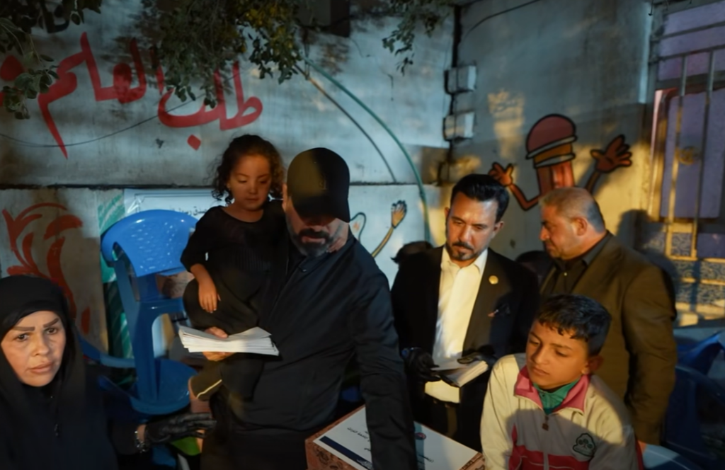 حين يتحول العطاء إلى رسالة إنسانية, السيد علي العكيلي يشارك الأيتام مائدة الإفطار ويجسد قيم التضامن في شهر رمضان 12 حين يتحول العطاء إلى رسالة إنسانية, السيد علي العكيلي يشارك الأيتام مائدة الإفطار ويجسد قيم التضامن في شهر رمضان