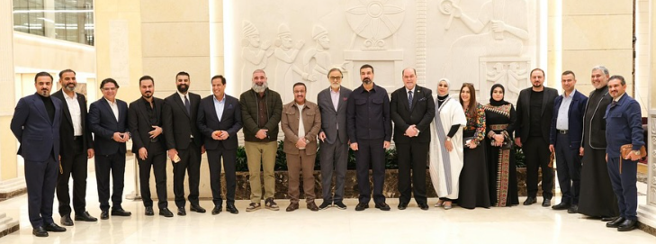 الفن يلتقي بالمعرفة في جامعة التراث, السيد علي العكيلي يستقبل نخبة من فناني العراق في أمسية رمضانية تحتفي بالجمال والإبداع