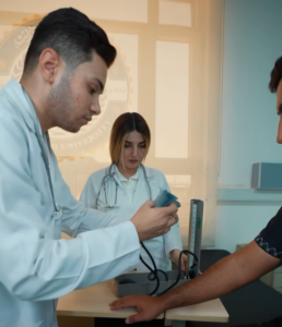 من قاعات العلم تُبنى الأوطان, جامعة التراث تصنع مستقبل العراق بعقول شبابها