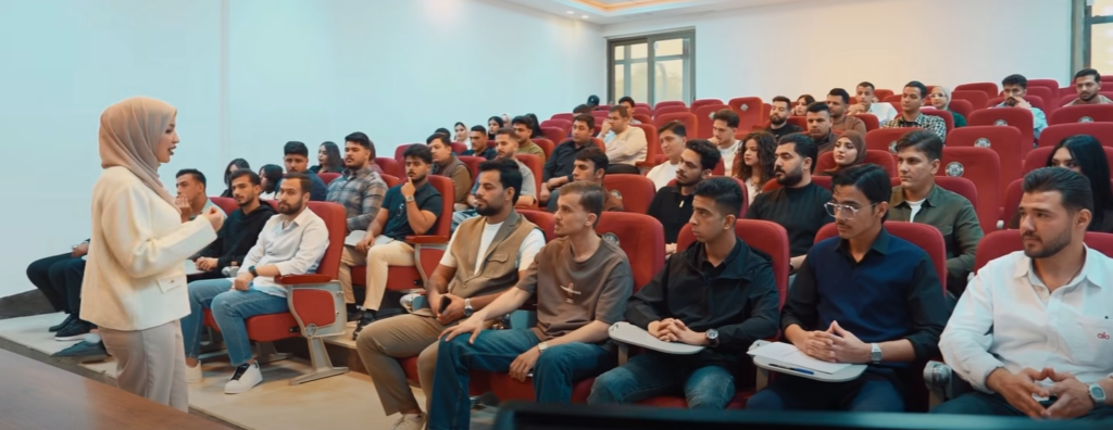 نحو هندسة المستقبل الرقمي, محاضرة علمية تعزز وعي طلبة تقنيات الحاسوب في جامعة التراث