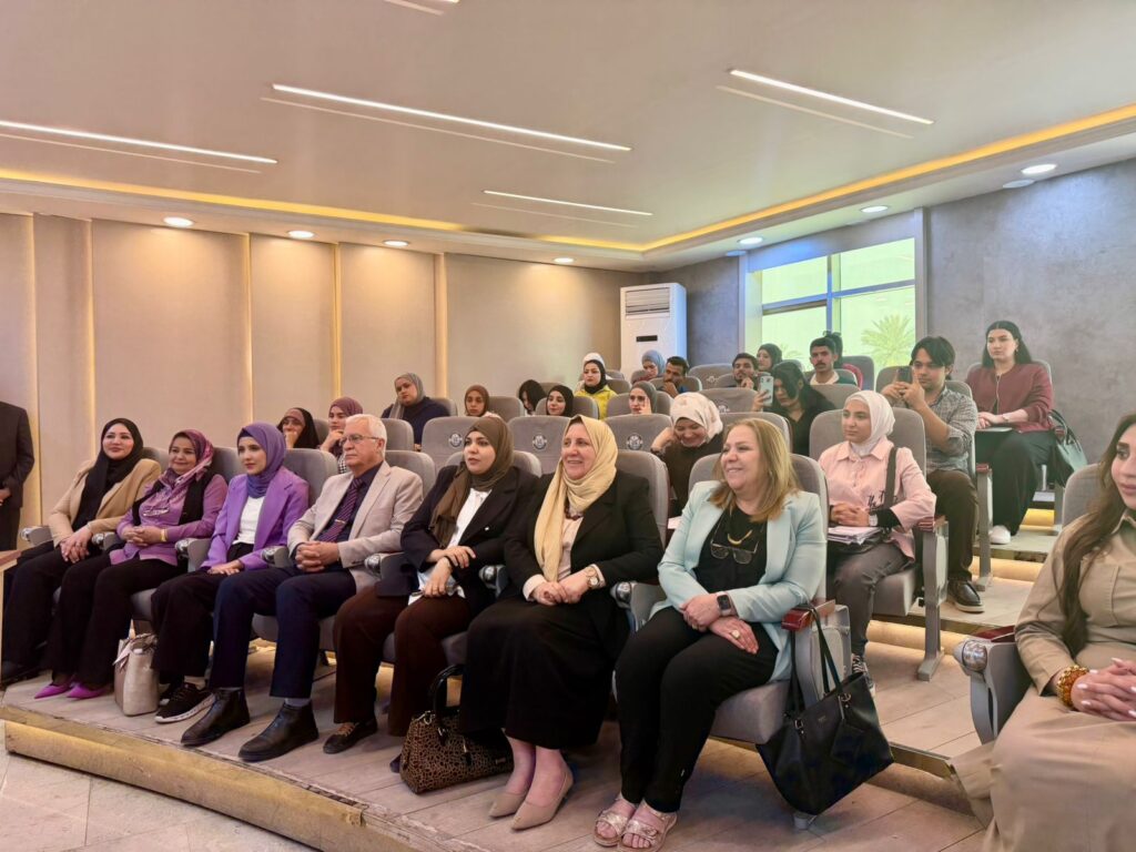 رئاسة جامعة التراث تقود حواراً علمياً في كلية التربية وتعزّز البحث التطبيقي في قضايا التوحد وفرط الحركة