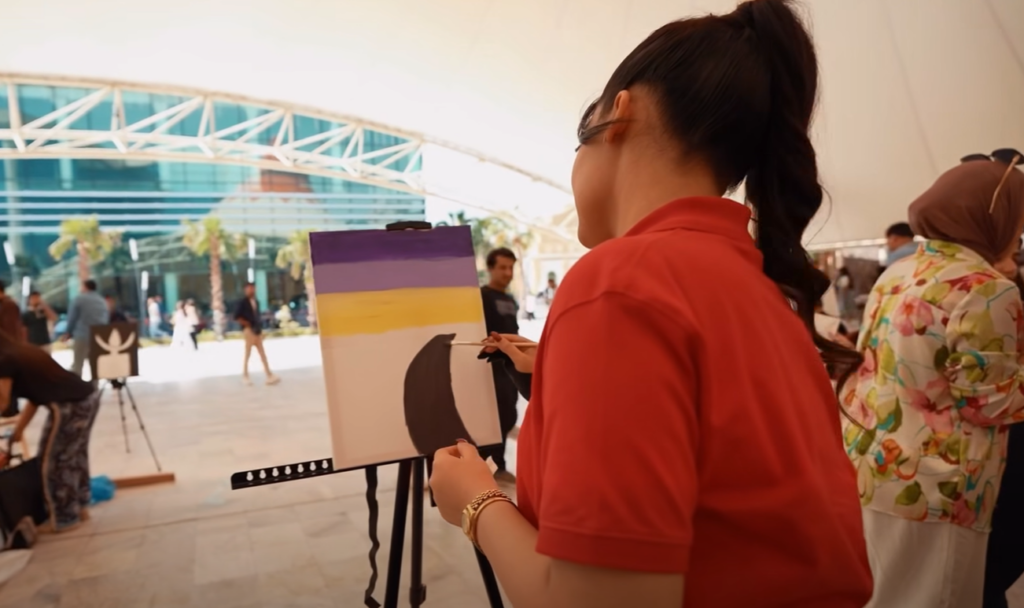 جامعة التراث تحوّل الامتحان العملي في التصميم إلى تجربة إبداعية مفتوحة تعكس تكامل البيئة الفنية والمعمارية