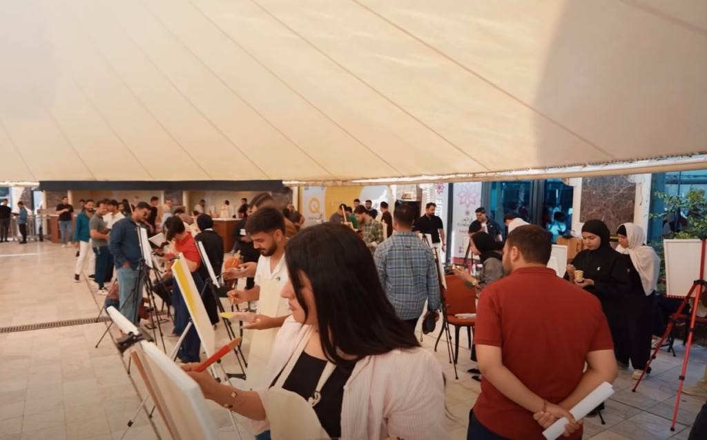 جامعة التراث تحوّل الامتحان العملي في التصميم إلى تجربة إبداعية مفتوحة تعكس تكامل البيئة الفنية والمعمارية