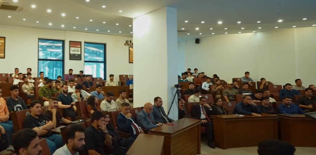 عمادة كلية العلوم تقود التنافس المعرفي بين الذكاء الاصطناعي والأمن السيبراني في جامعة التراث