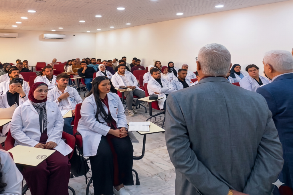 إشادة قيادية تعكس جودة البناء الأكاديمي ودكتور قيس العباسي يثمّن تميّز طلبة علم النفس السريري في جامعة التراث