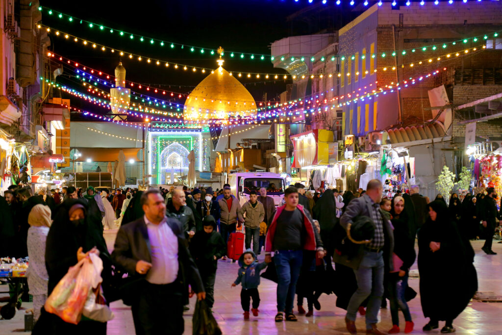 دليل السياحة في العراق 3 مرقد الإمام علي بن أبي طالب في النجف الأشرف