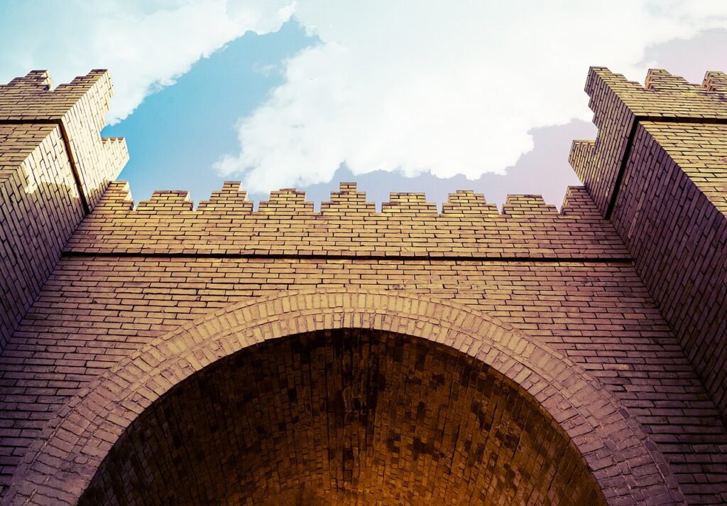 دليل السياحة في العراق 4 أسوار بابل التاريخية والأسد البابلي