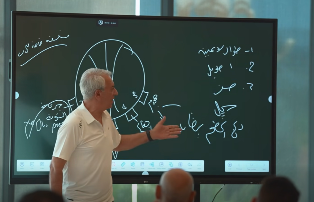جامعة التراث تختتم دورة تطويرية وطنية لمدربي كرة السلة وتؤكد دورها في بناء الكفاءة الرياضية العراقية 7 جامعة التراث تختتم دورة تطويرية وطنية لمدربي كرة السلة وتؤكد دورها في بناء الكفاءة الرياضية العراقية